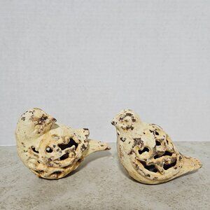 2 cast iron birds figurines antique white distressed finish